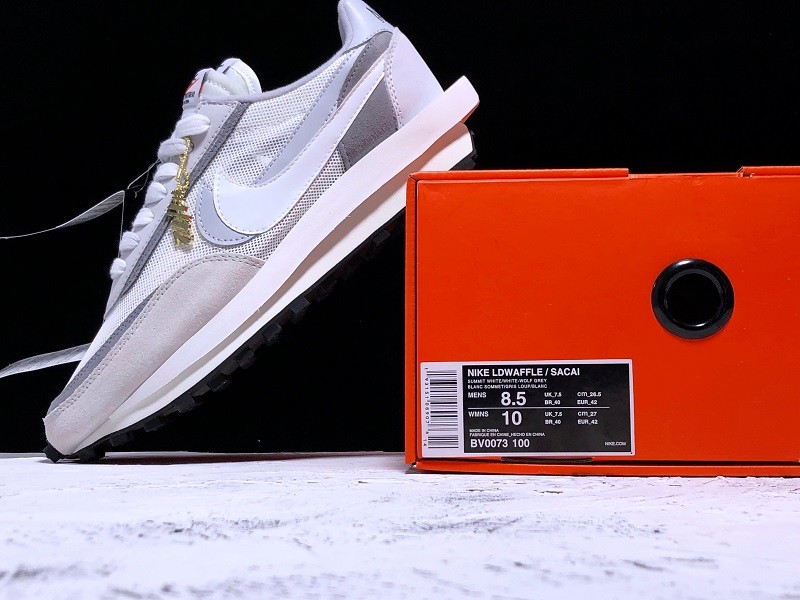 Nike LD Waffle sacai Summit White