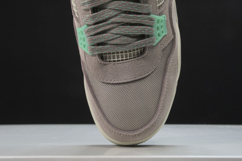 Jordan 4 Retro SP 30th Anniversary Union Taupe Haze