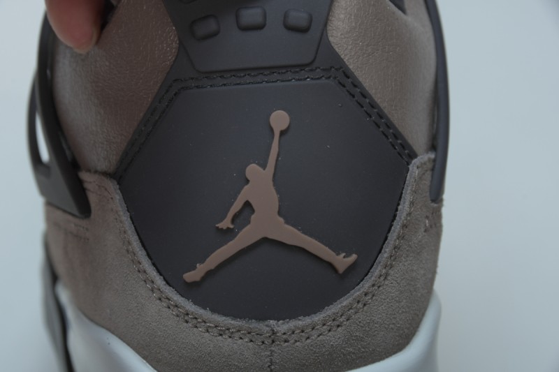 Jordan 4 Retro Taupe Haze