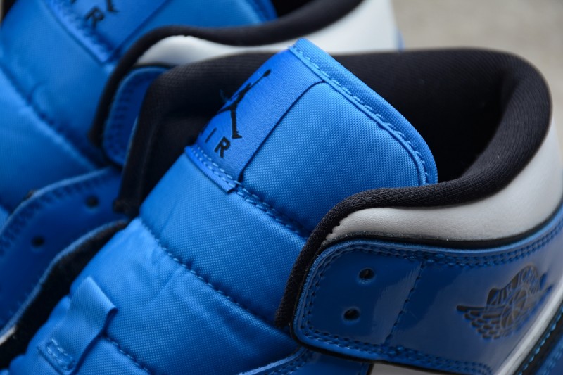 Jordan 1 Mid Signal Blue