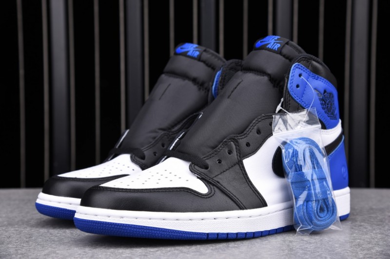 Jordan 1 Retro Fragment