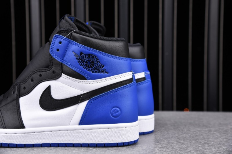 Jordan 1 Retro Fragment