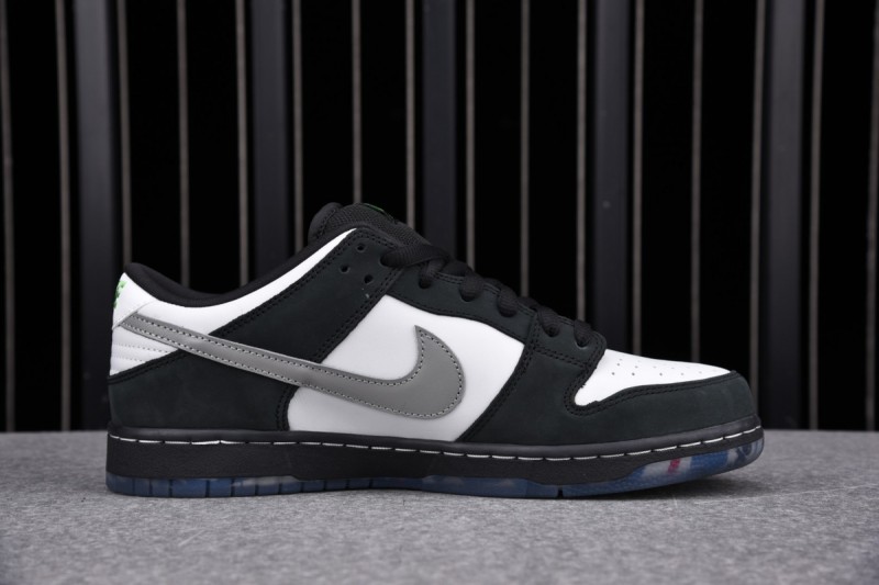 Nike SB Dunk Low Staple Panda Pigeon