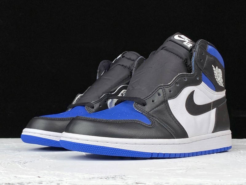 Jordan 1 Retro High Royal Toe