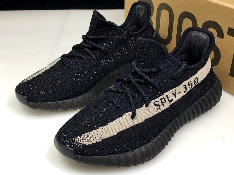 adidas Yeezy Boost 350 V2 Core Black White