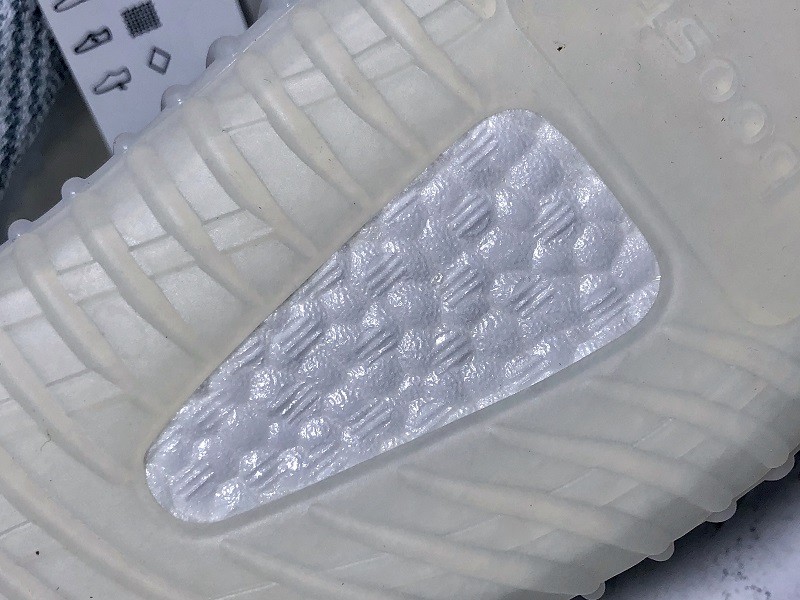 adidas Yeezy Boost 350 V2 Cloud White (Reflective)