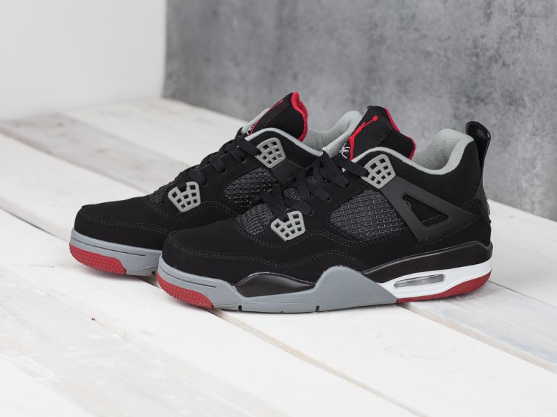 Air Jordan 4 Retro "Bred"