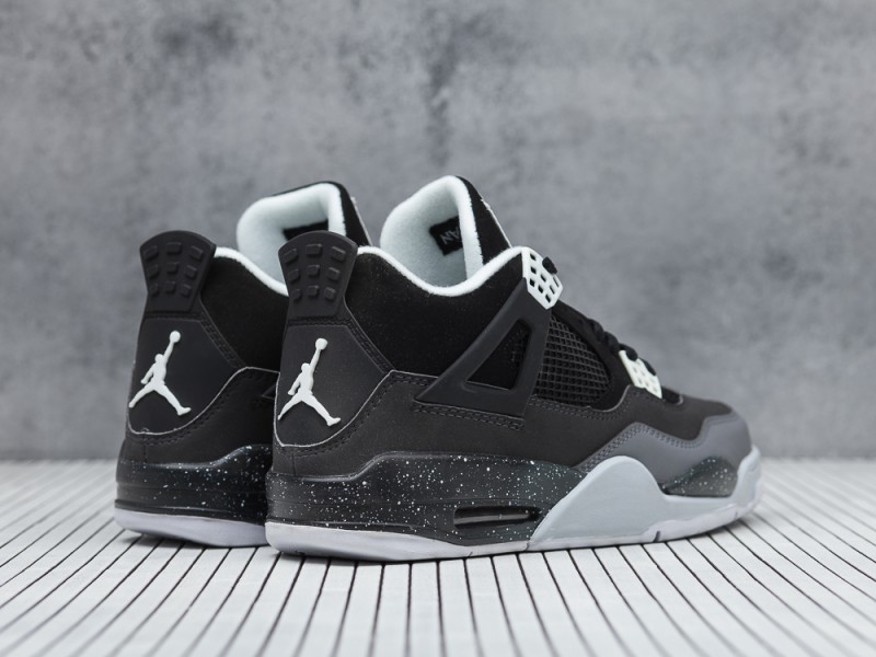 Air Jordan 4 Retro "Stealth"