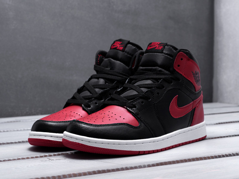 Air Jordan 1 Retro High  “Banned”