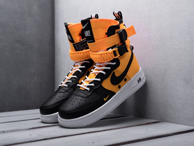 Nike SF Air Force 1 Black/Orange