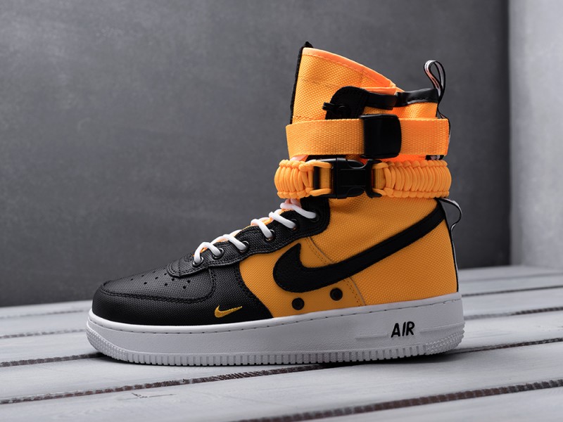 Nike SF Air Force 1 Black/Orange