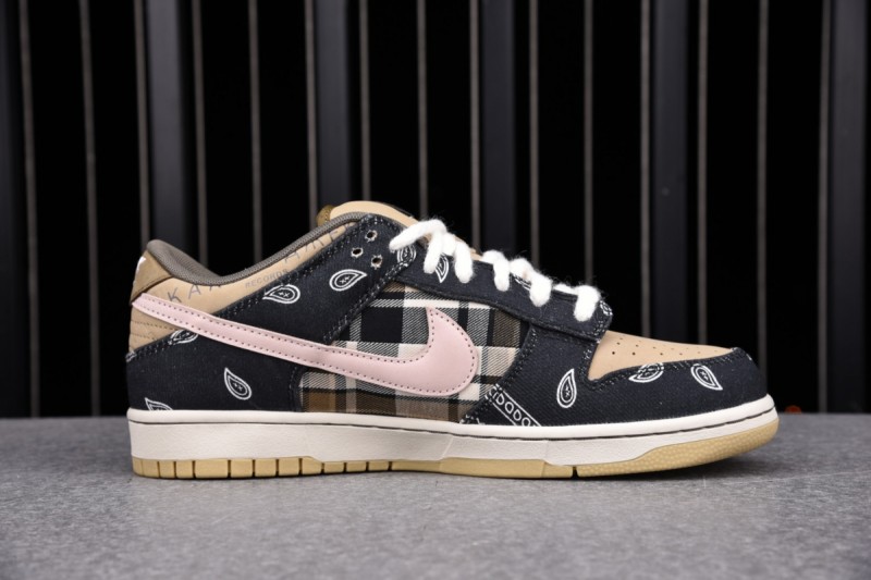 Nike SB Dunk Low Travis Scott