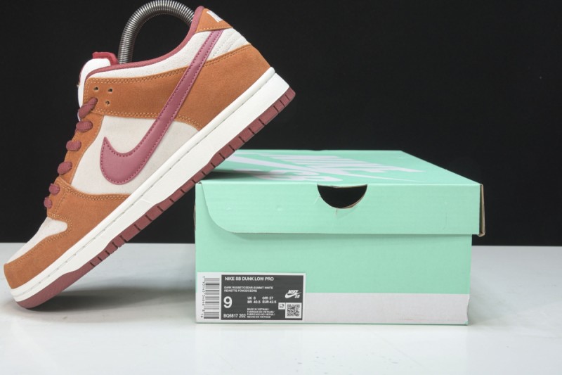 Nike SB Dunk Low Pro Dark Russet Cedar