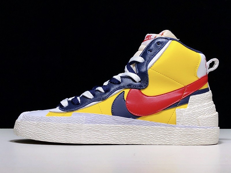 Nike Blazer Mid sacai Snow Beach