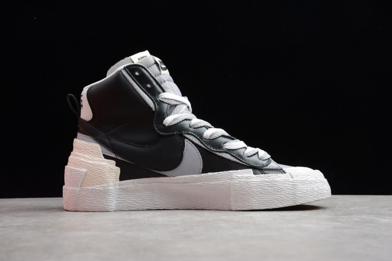 Nike Blazer Mid sacai Black Grey