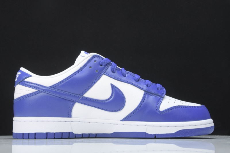 Nike Dunk Low SP Kentucky