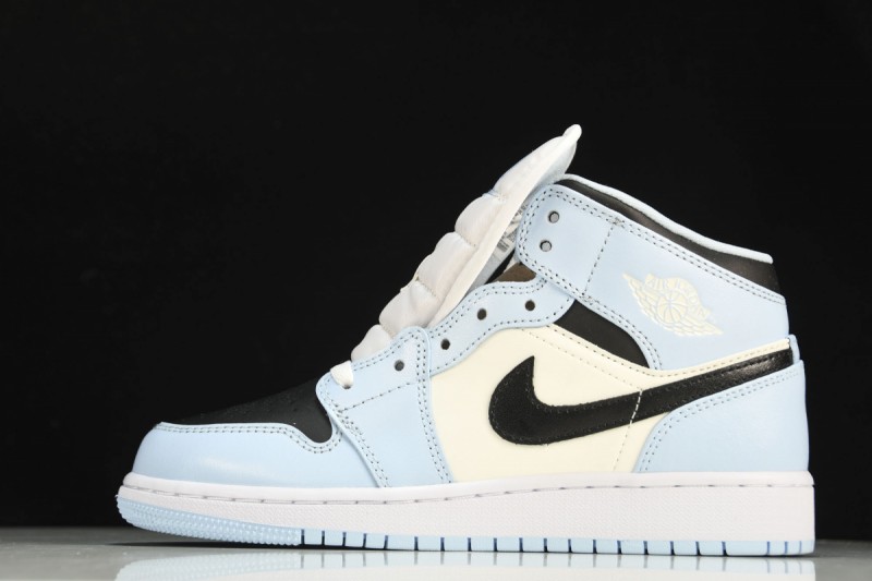 Jordan 1 Mid Ice Blue