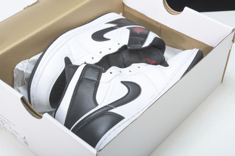 Jordan 1 Mid Reverse Black Toe