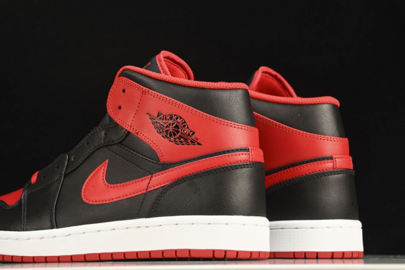 Jordan 1 Mid Alternate Bred (2022)