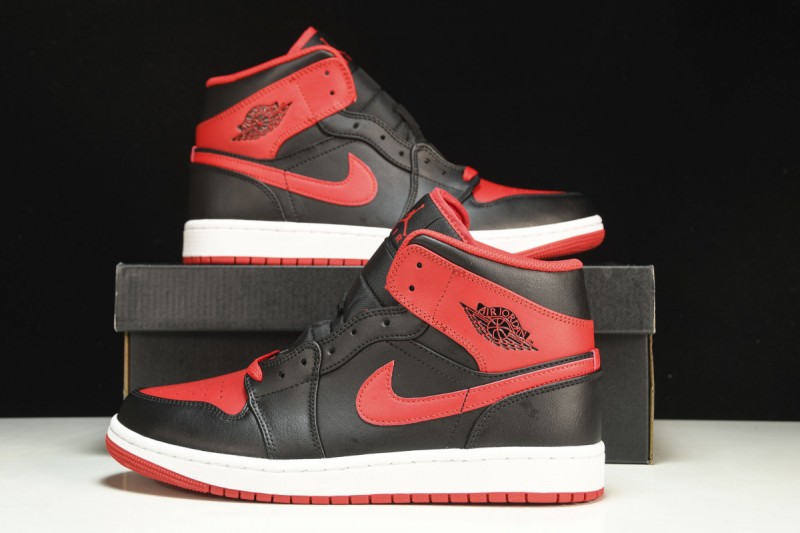 Jordan 1 Mid Alternate Bred (2022)