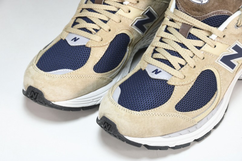 New Balance 2002R Beige Navy Blue