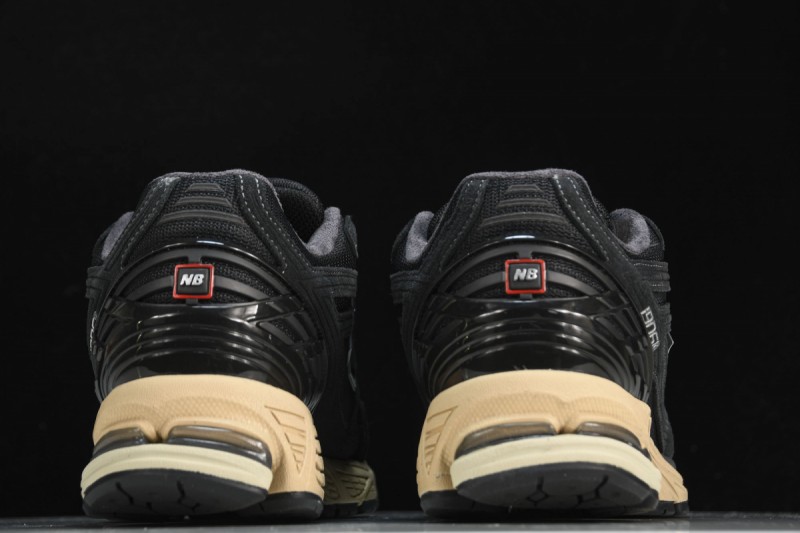 New Balance 1906R Black Taupe