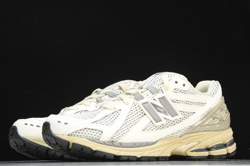 New Balance 1906R Sea Salt Marblehead