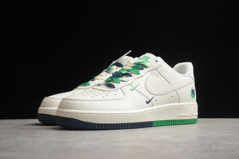 Nike Air Force 1 Low