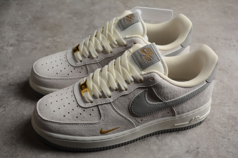 Nike Air Force 1 Low