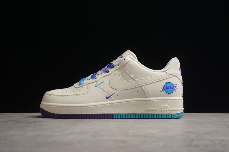 Nike Air Force 1 Low