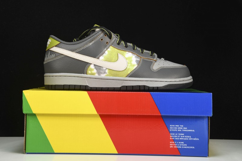 Nike SB Dunk Low HUF Wait, What!?