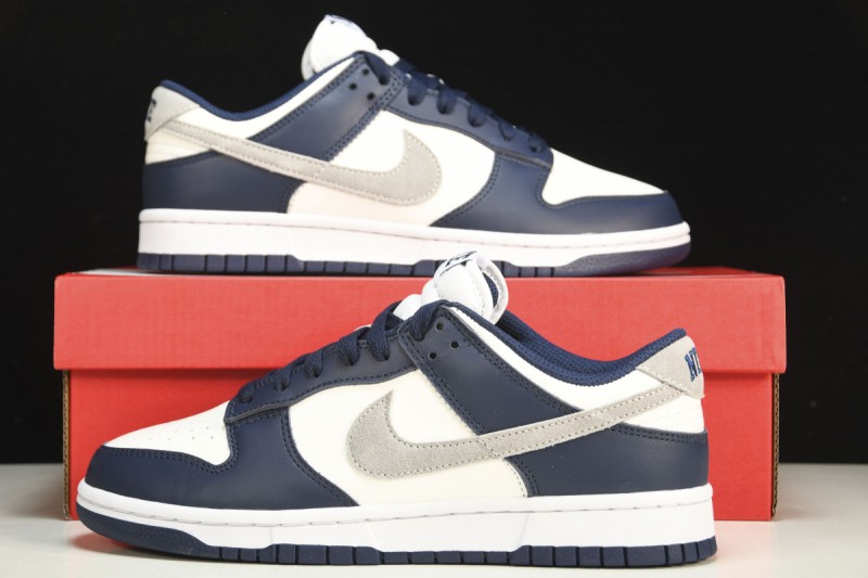 Nike Dunk Low Summit White Midnight Navy