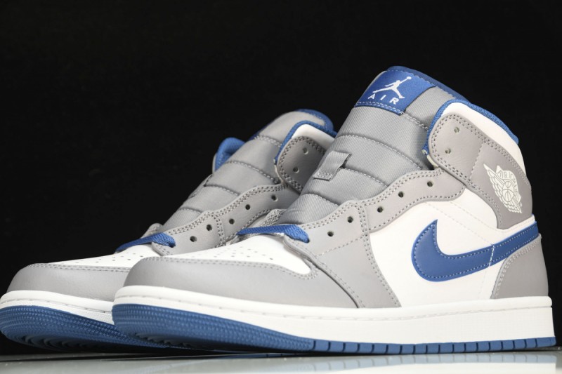 Jordan 1 Mid True Blue