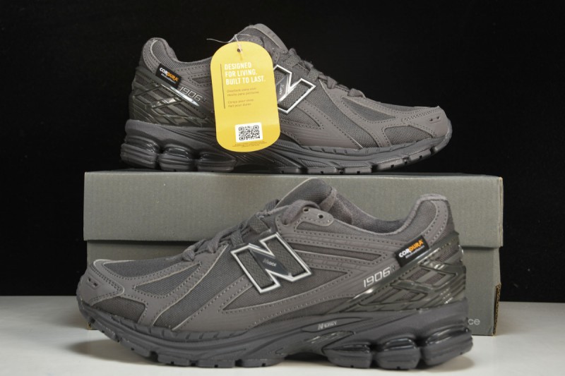 New Balance 1906R Cordura Magnet