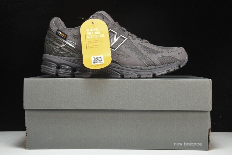 New Balance 1906R Cordura Magnet