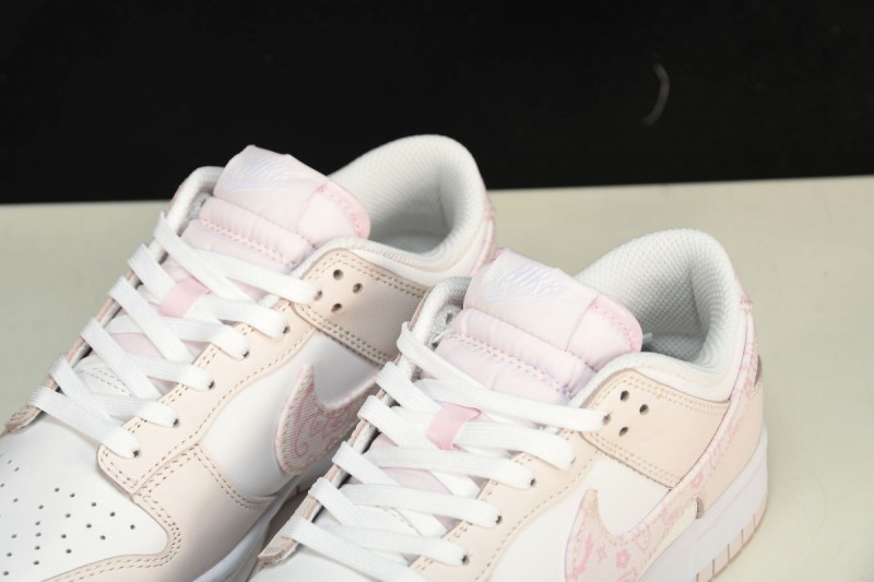 Nike Dunk Low Essential Paisley Pack Pink