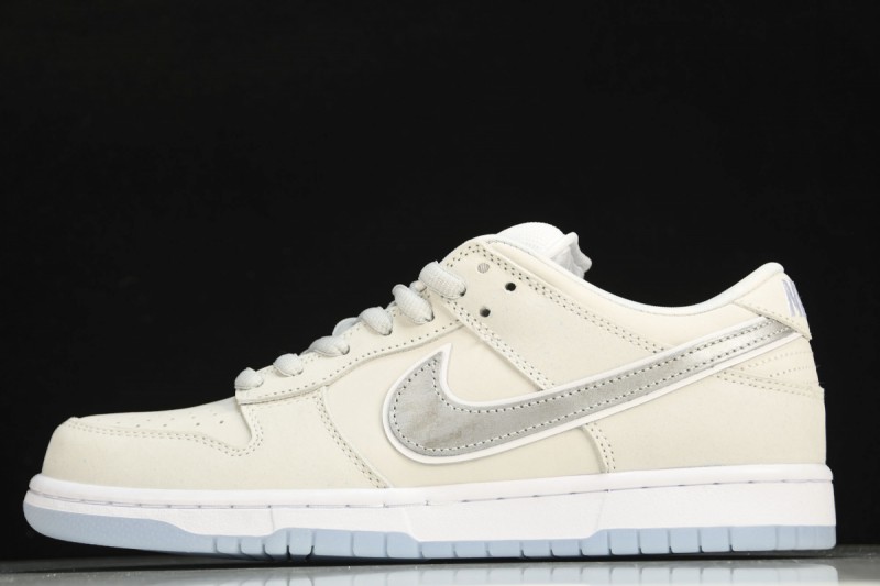 Nike SB Dunk Low White Lobster