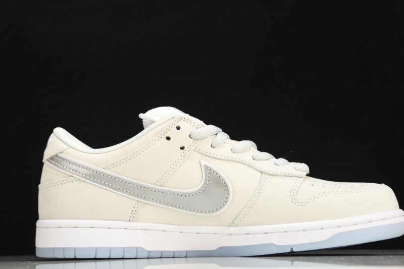 Nike SB Dunk Low White Lobster