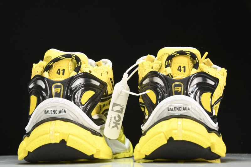 Balenciaga Runner Sneaker Black/Yellow