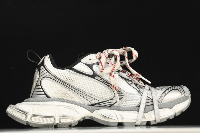 BALENCIAGA 3XL TRAINERS IN WHITE/GREY