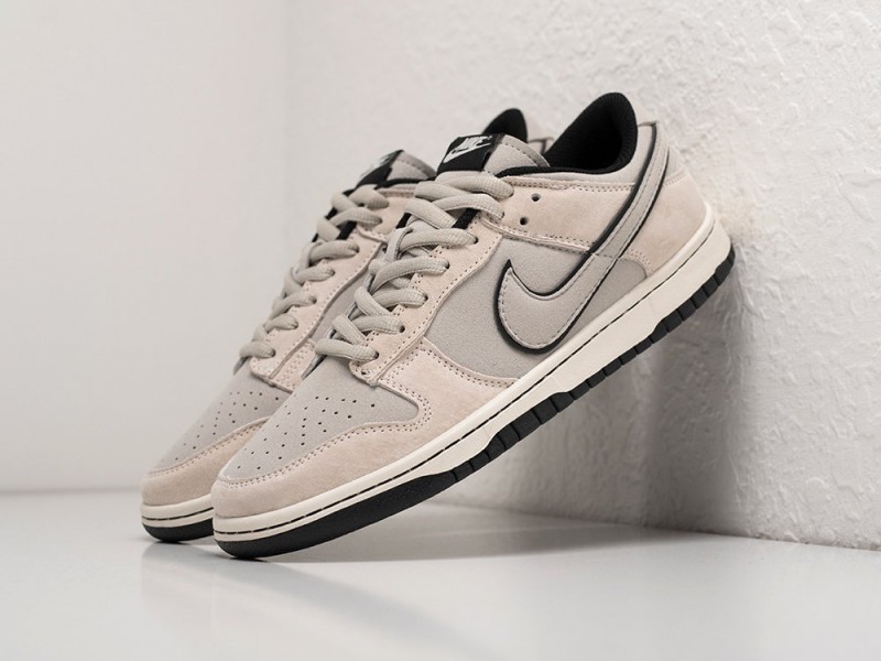 Nike SB Dunk Low