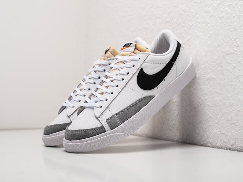 Nike Blazer Low 77