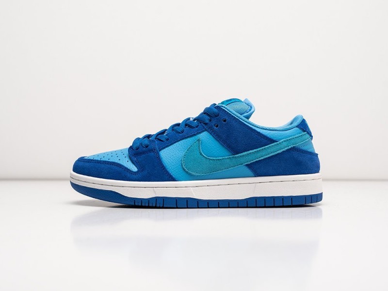 WMNS Nike SB Dunk Low