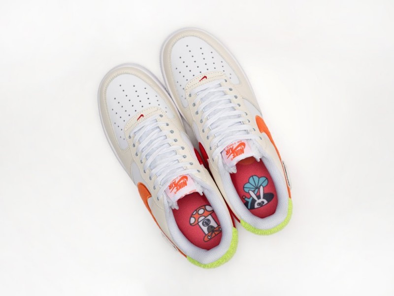 Nike Air Force 1 07 LV8 1