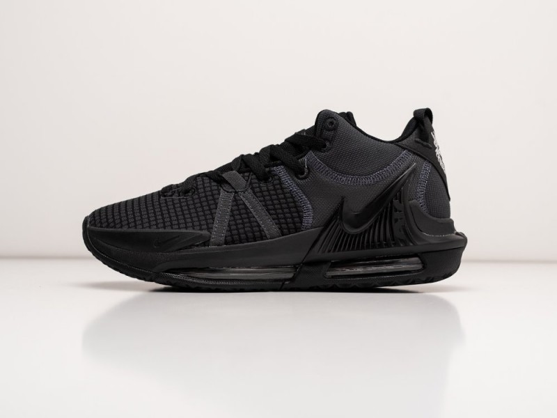 Nike Lebron Witness VII