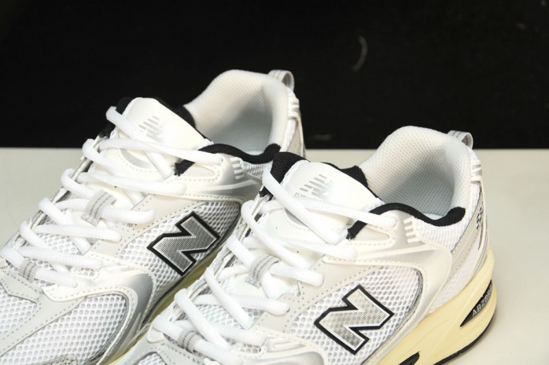 New Balance 530 White/Cream