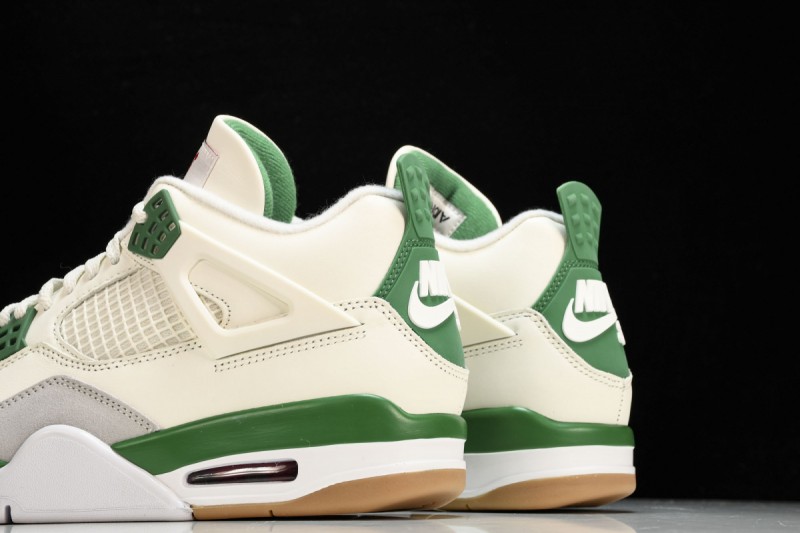 Jordan 4 Retro SB Pine Green