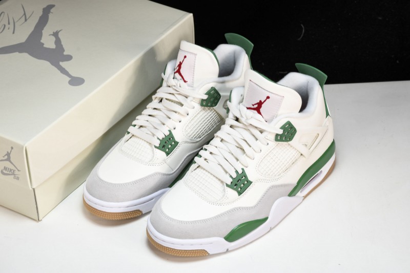 Jordan 4 Retro SB Pine Green