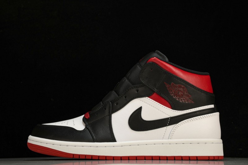 Jordan 1 Mid Gym Red Black Toe