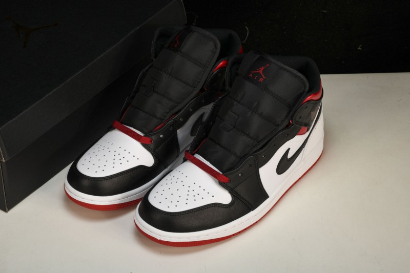 Jordan 1 Mid Gym Red Black Toe